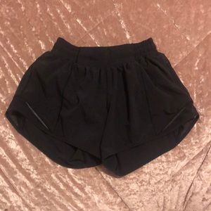 Lululemon Hotty Hot Low Rise 4